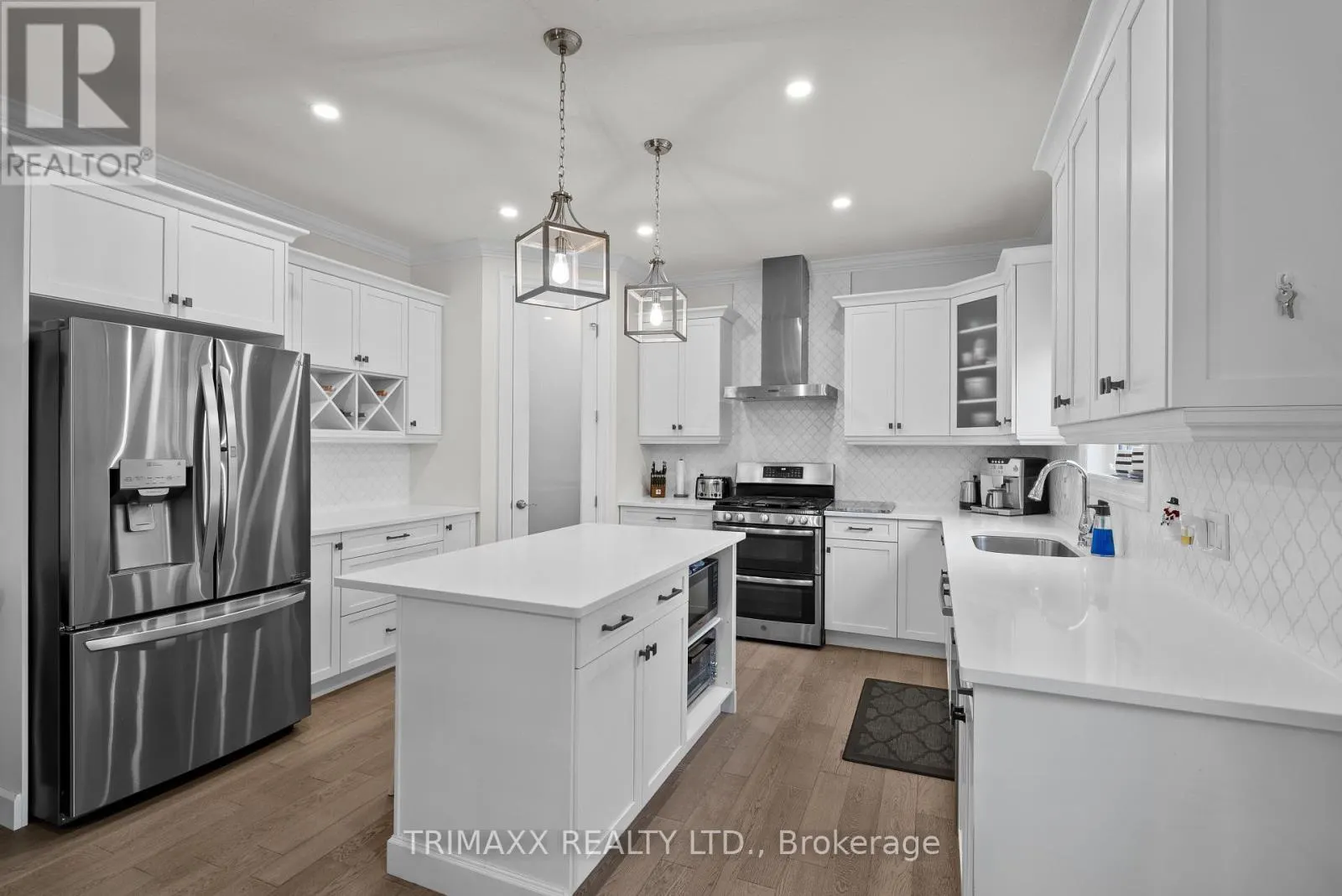 31 THAMES SPRINGS CRESCENT