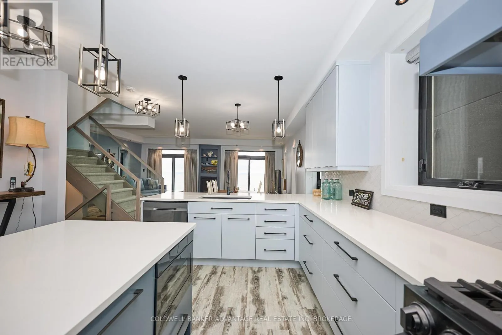 10591 LAKESHORE ROAD