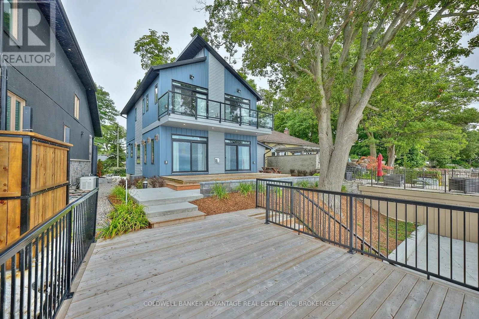 10591 LAKESHORE ROAD