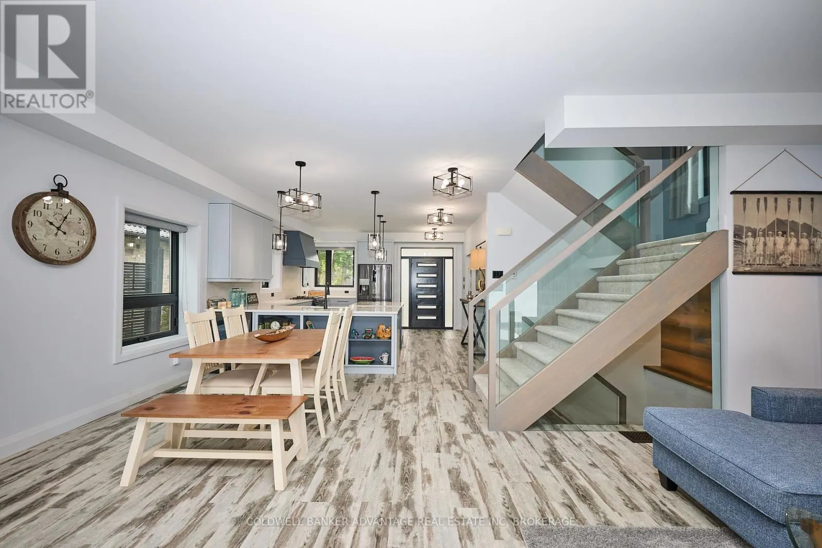 10591 LAKESHORE ROAD