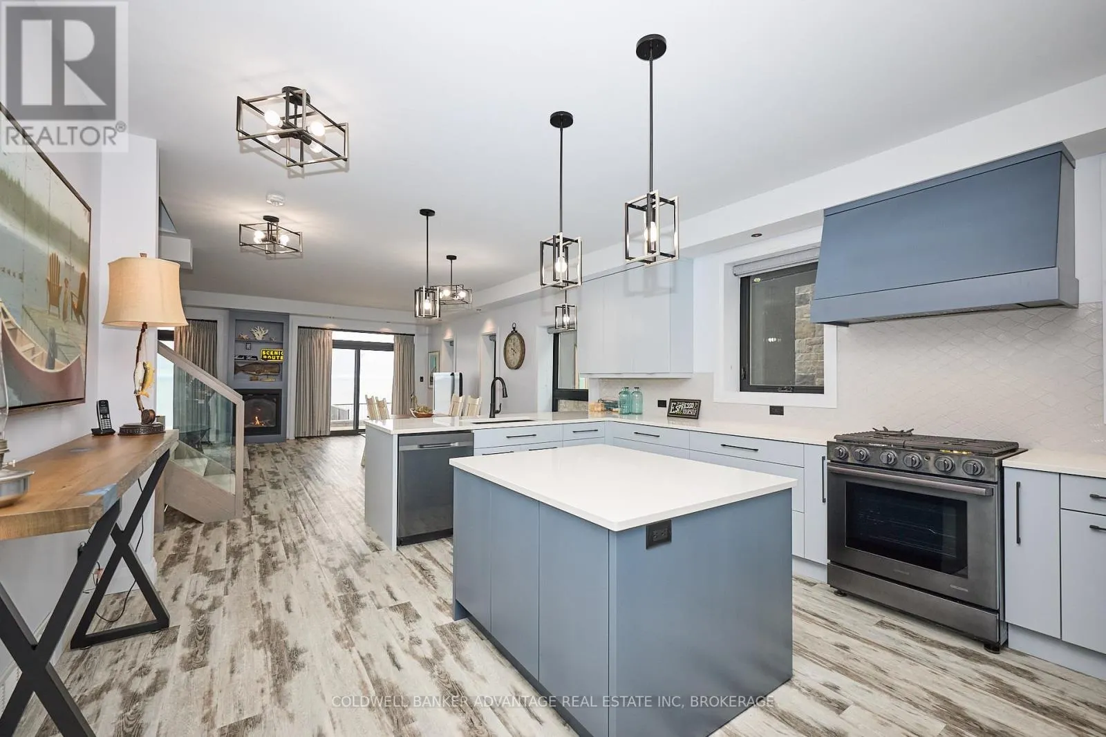 10591 LAKESHORE ROAD