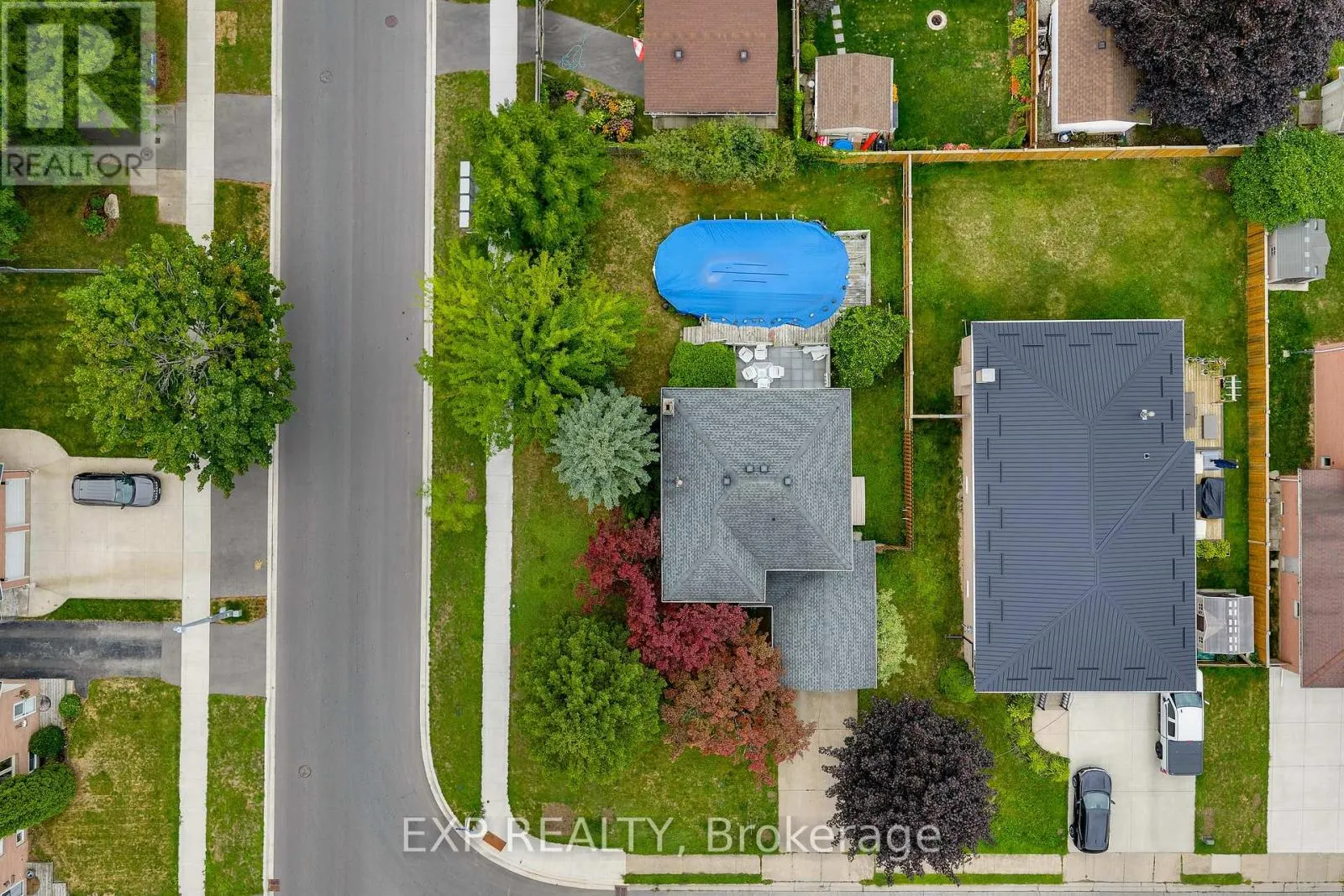 3 BRIARSDALE CRESCENT