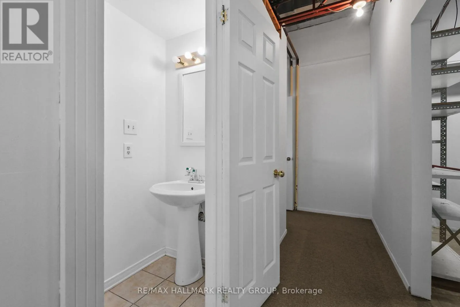 42 - 1010 POLYTEK STREET
