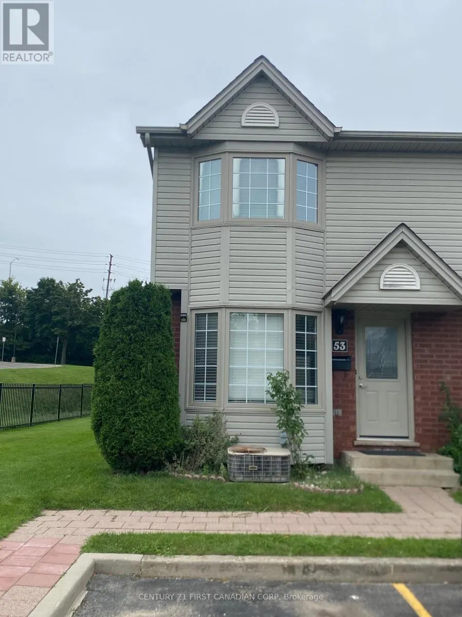 53 - 50 CHAPMAN COURT, #53