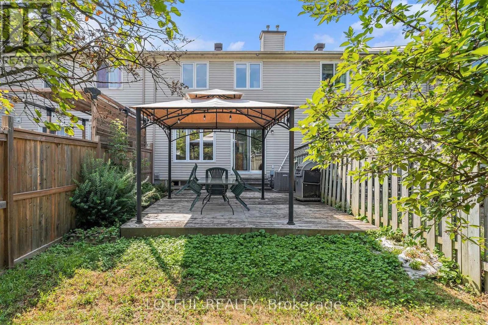 107 QUEENSBURY DRIVE