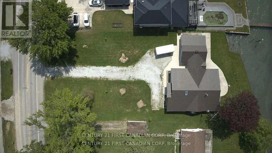 3877 ST CLAIR PARKWAY
