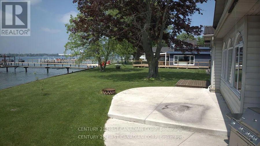 3877 ST CLAIR PARKWAY