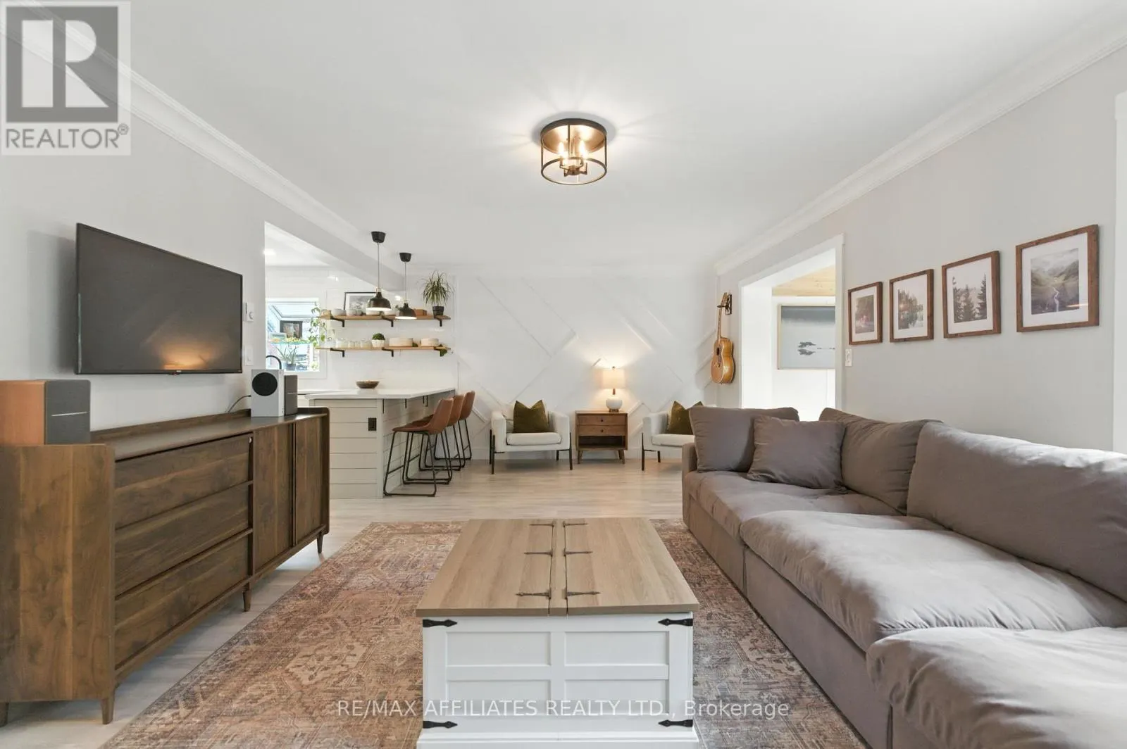 2C BAXTER DRIVE