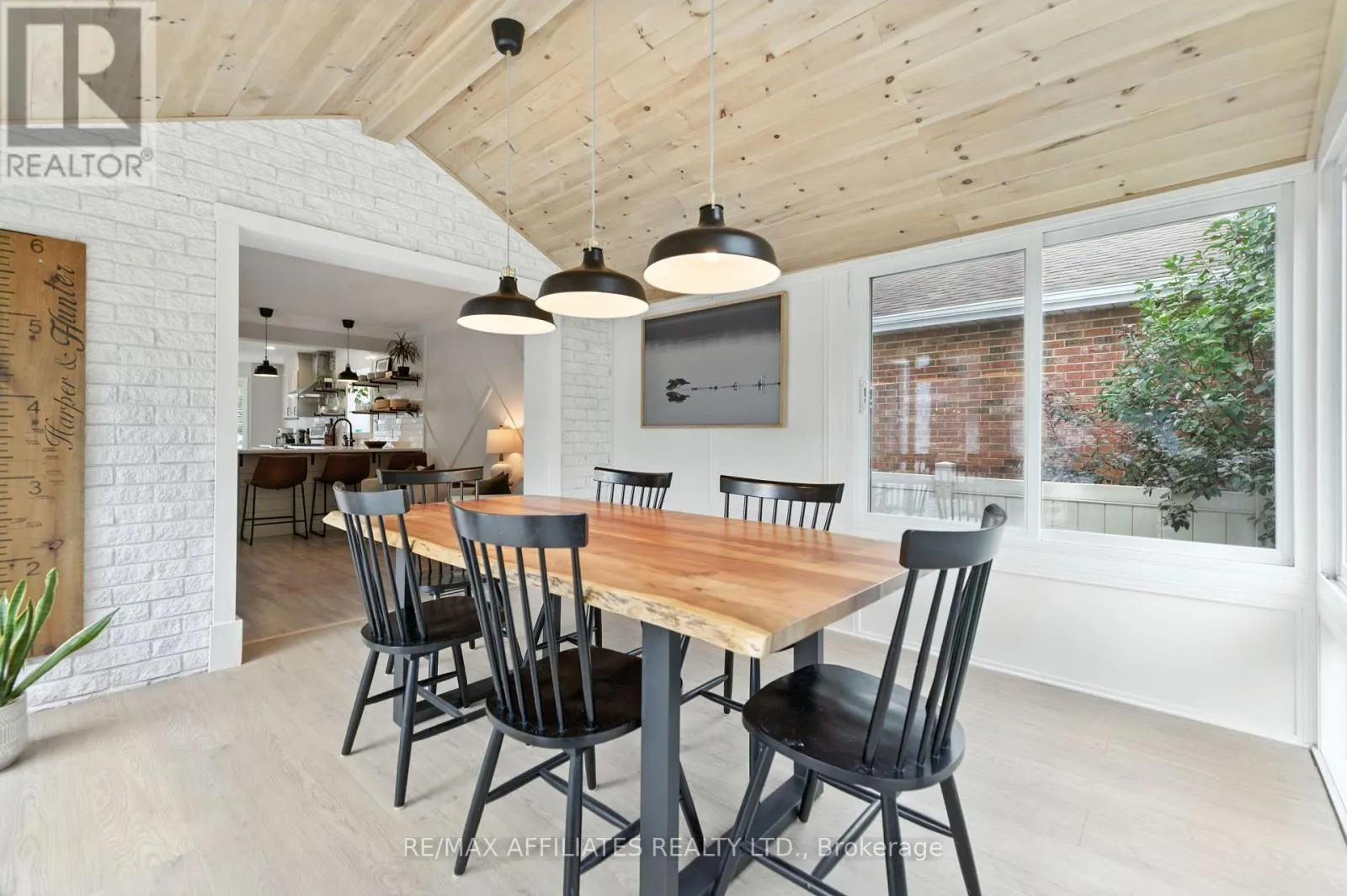2C BAXTER DRIVE