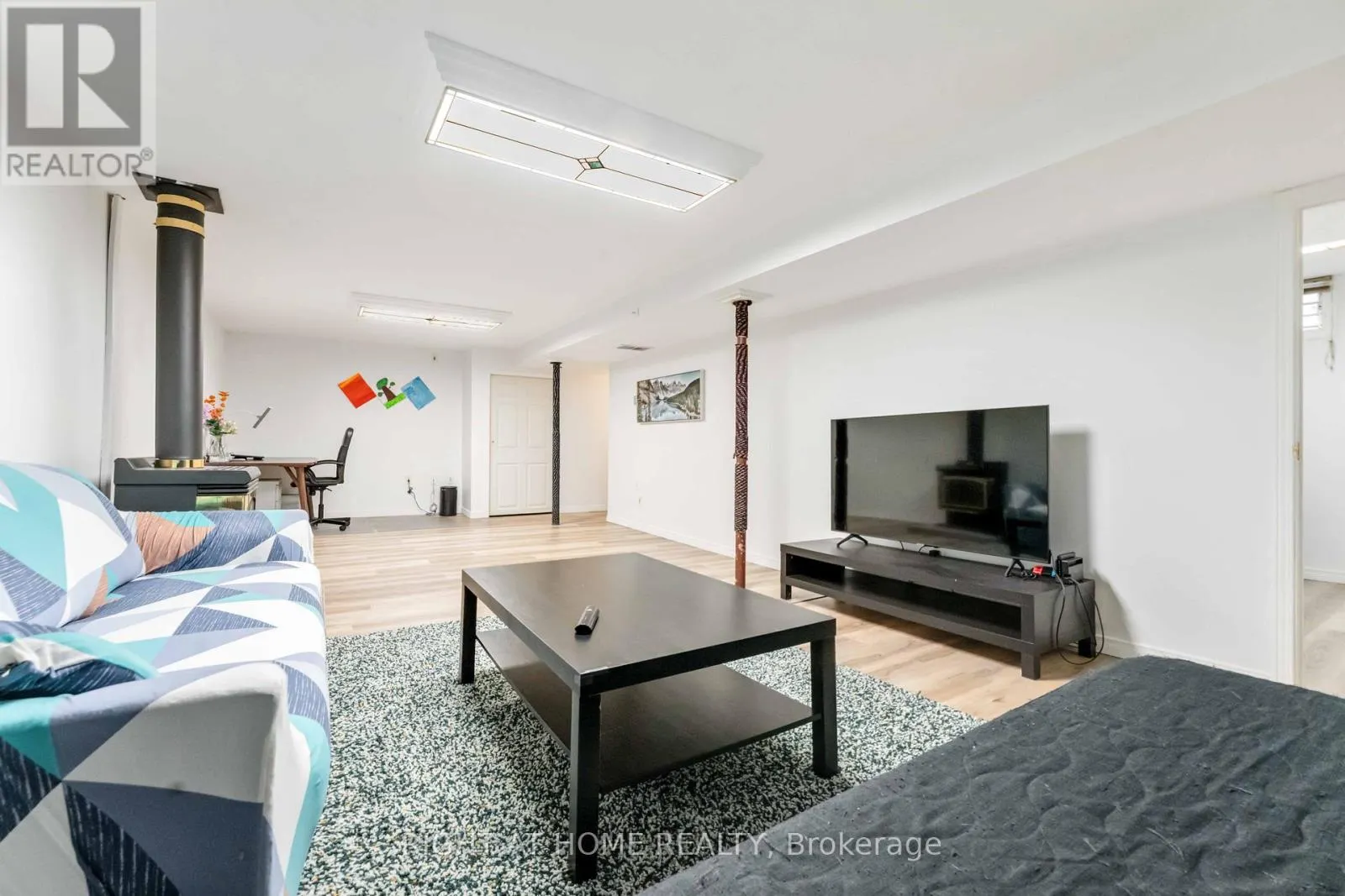 18 SHETLAND WAY