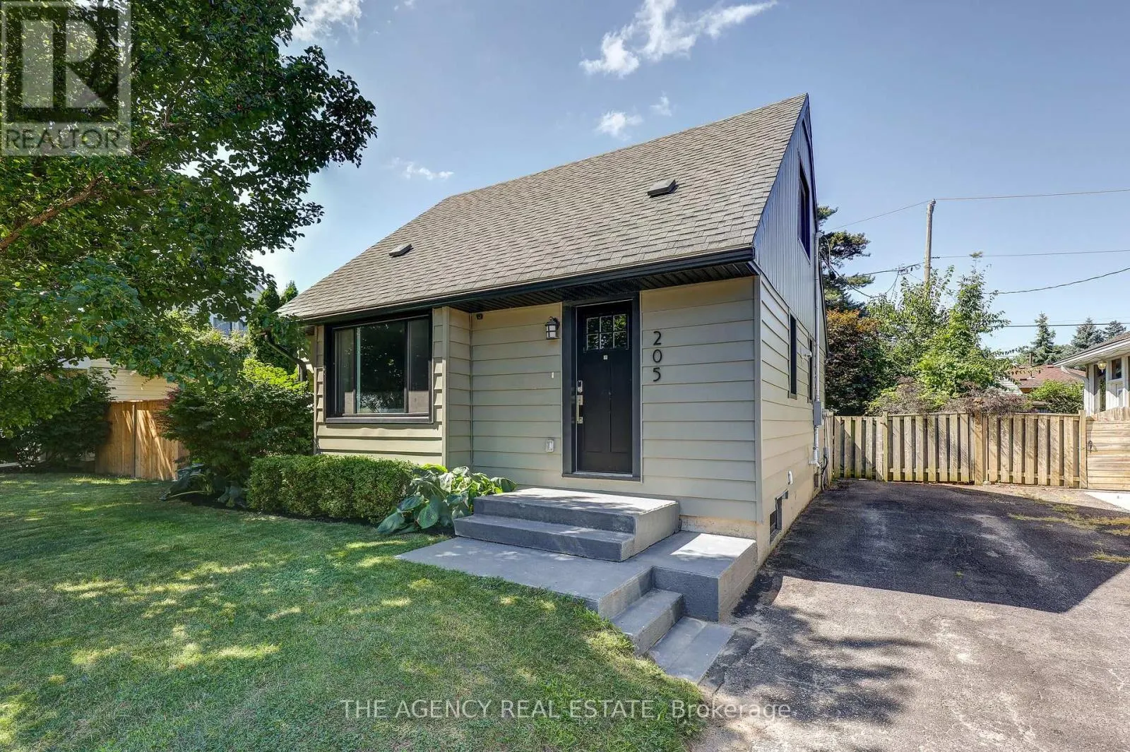 205 RHINE AVENUE