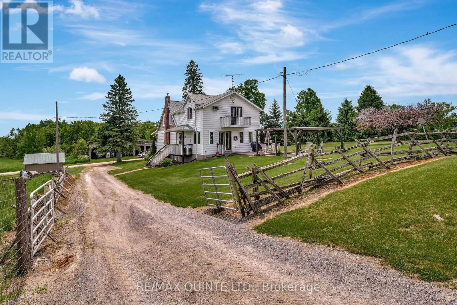 652 PALMATEER ROAD