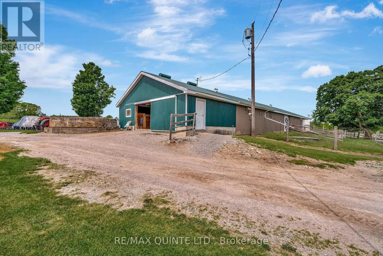 652 PALMATEER ROAD