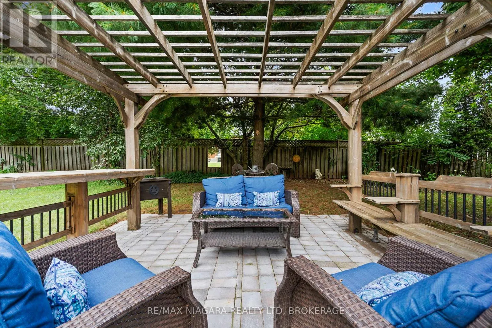 3416 SHEPPARD CRESCENT