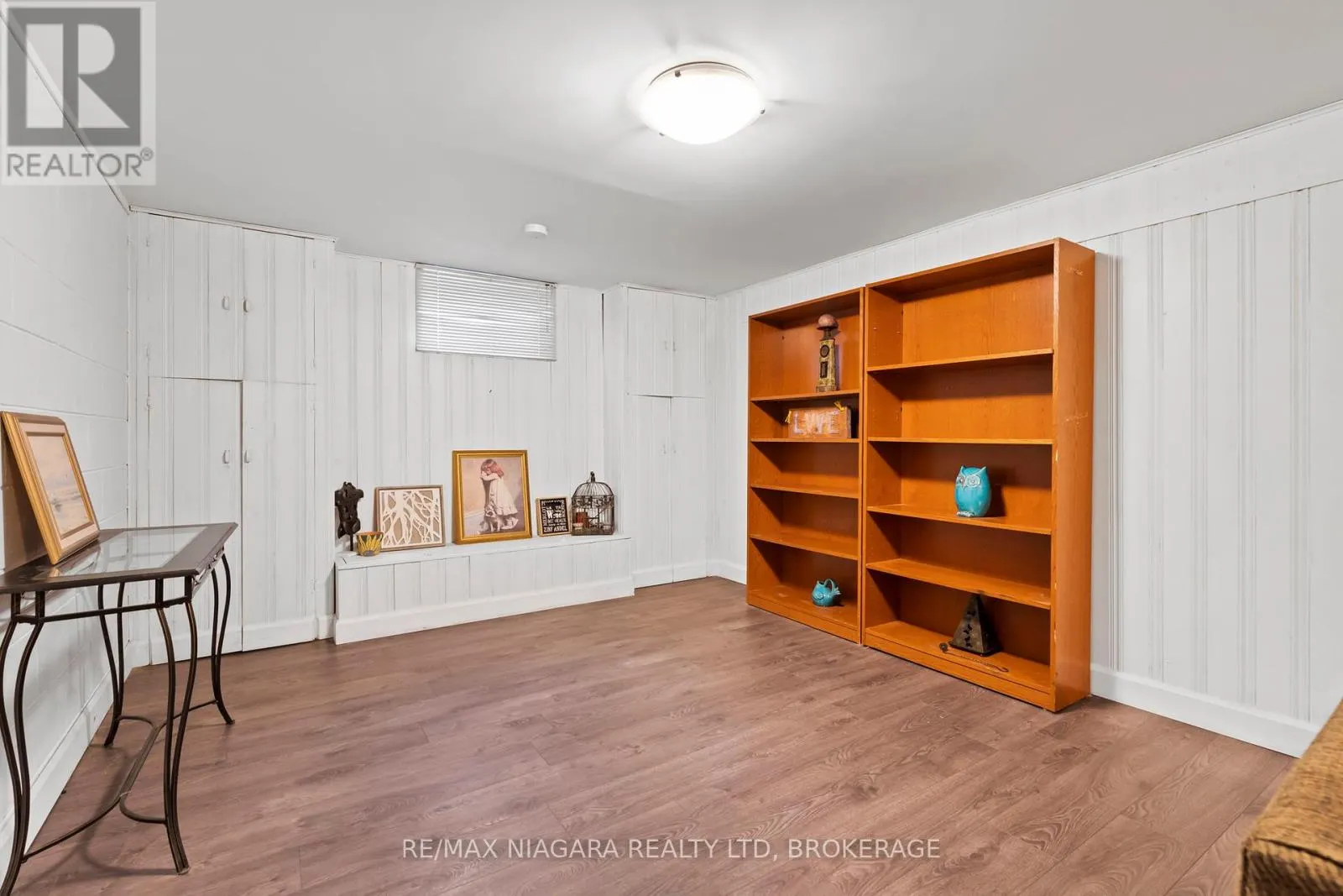 3416 SHEPPARD CRESCENT