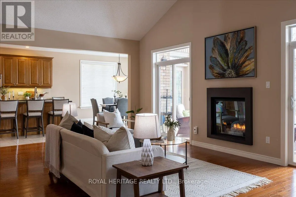51 SOUTH HARBOUR DRIVE