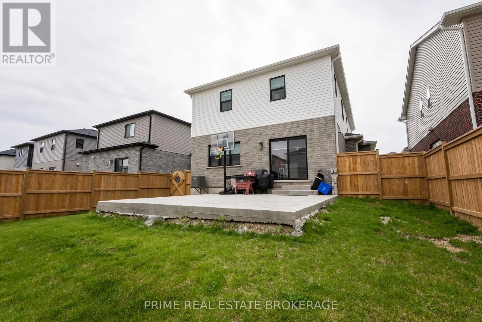 268 MIDDLETON AVENUE