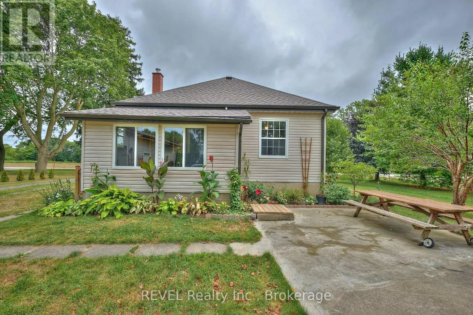 1317 THIRD STREET LOUTH