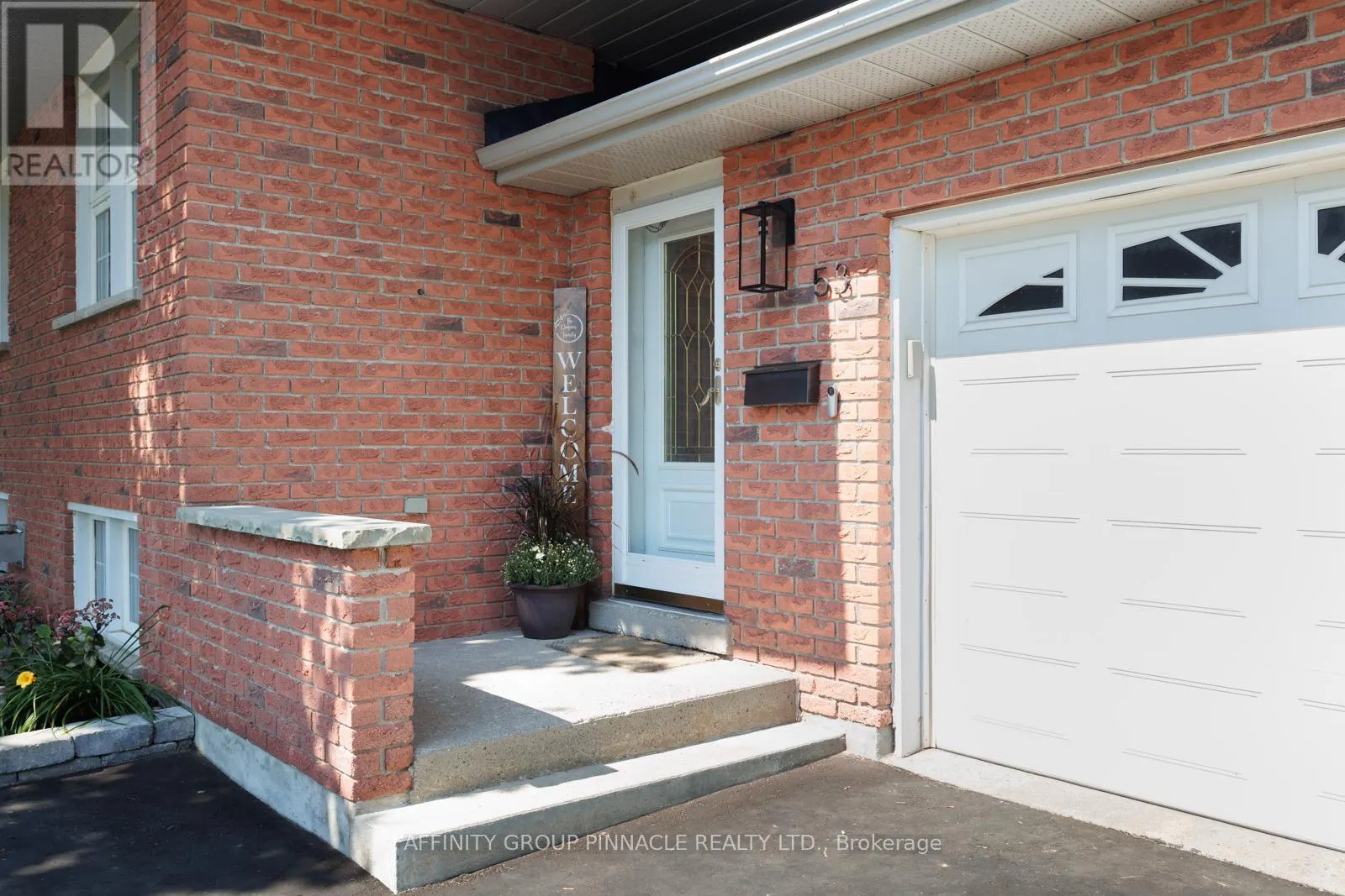 53 MADILL CRESCENT