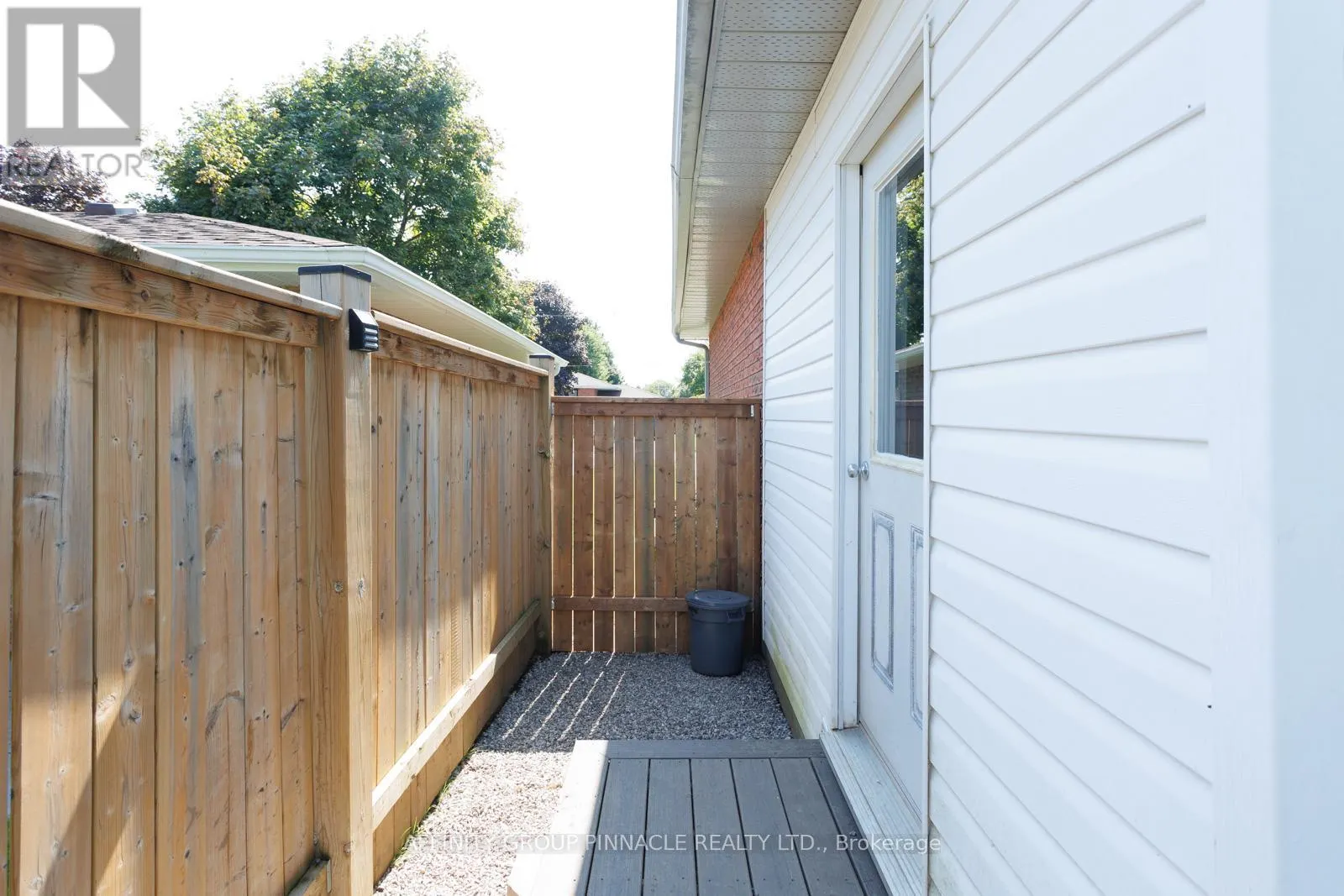 53 MADILL CRESCENT