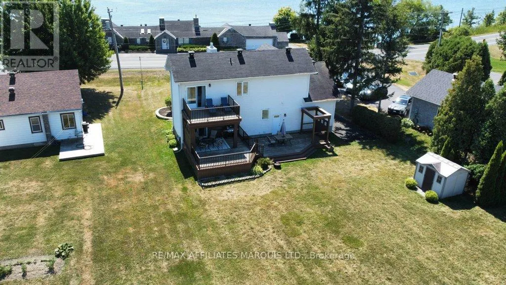 18235 COUNTY RD 2 ROAD E