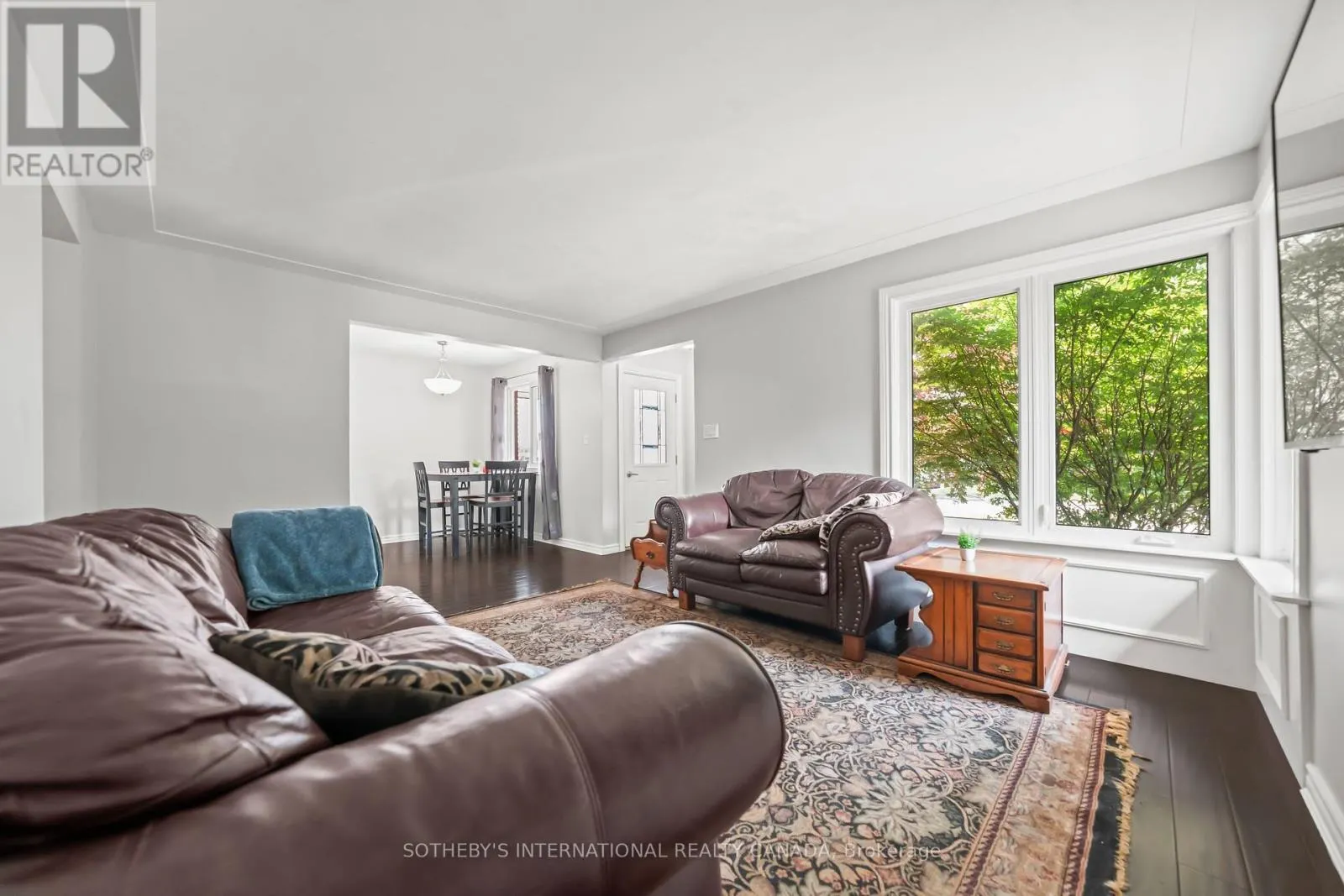 1679 HOLLEY CRESCENT