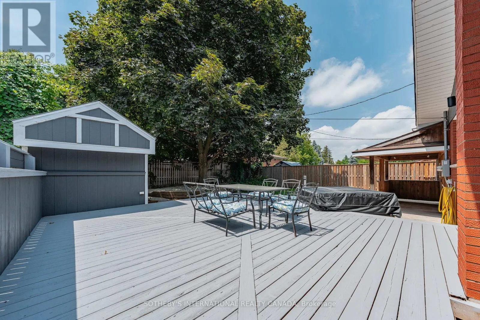 1679 HOLLEY CRESCENT