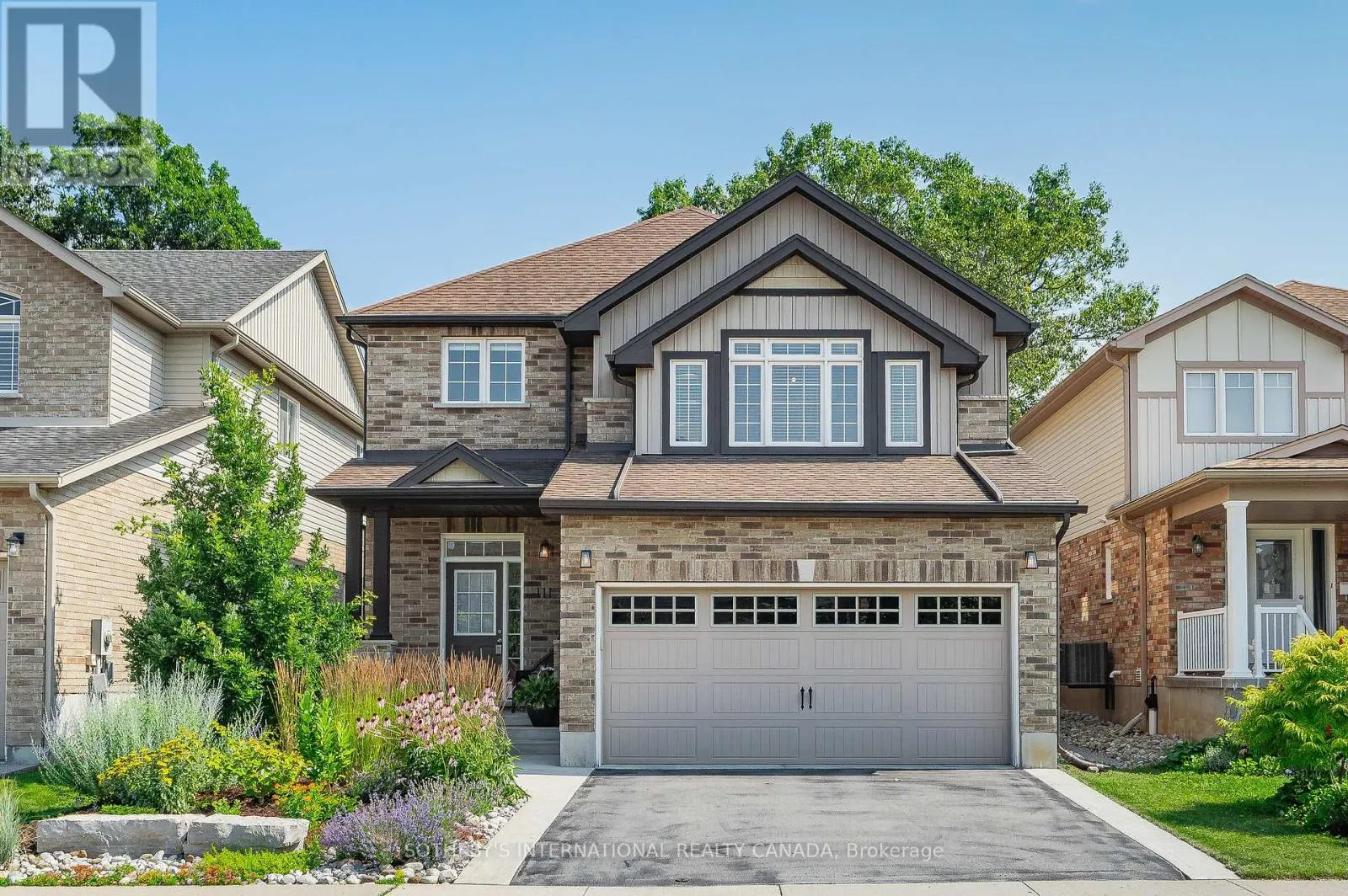 111 HARDCASTLE DRIVE