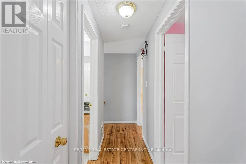 UPPER - 257 GREY FOX DRIVE