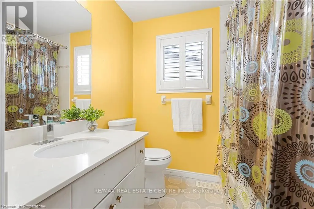 UPPER - 257 GREY FOX DRIVE