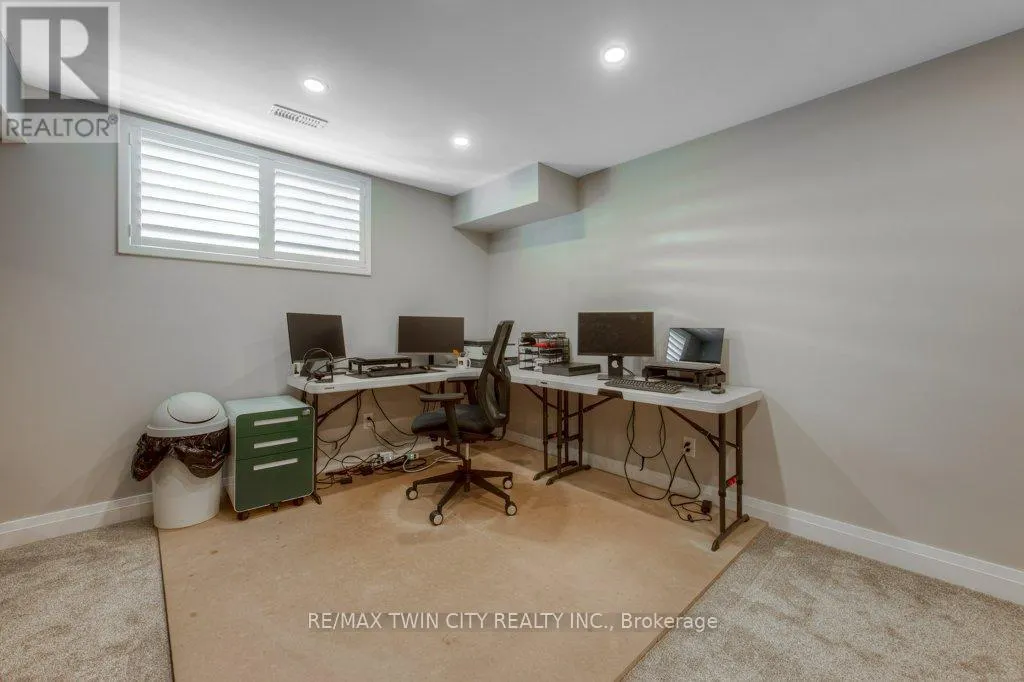302 GINSENG STREET