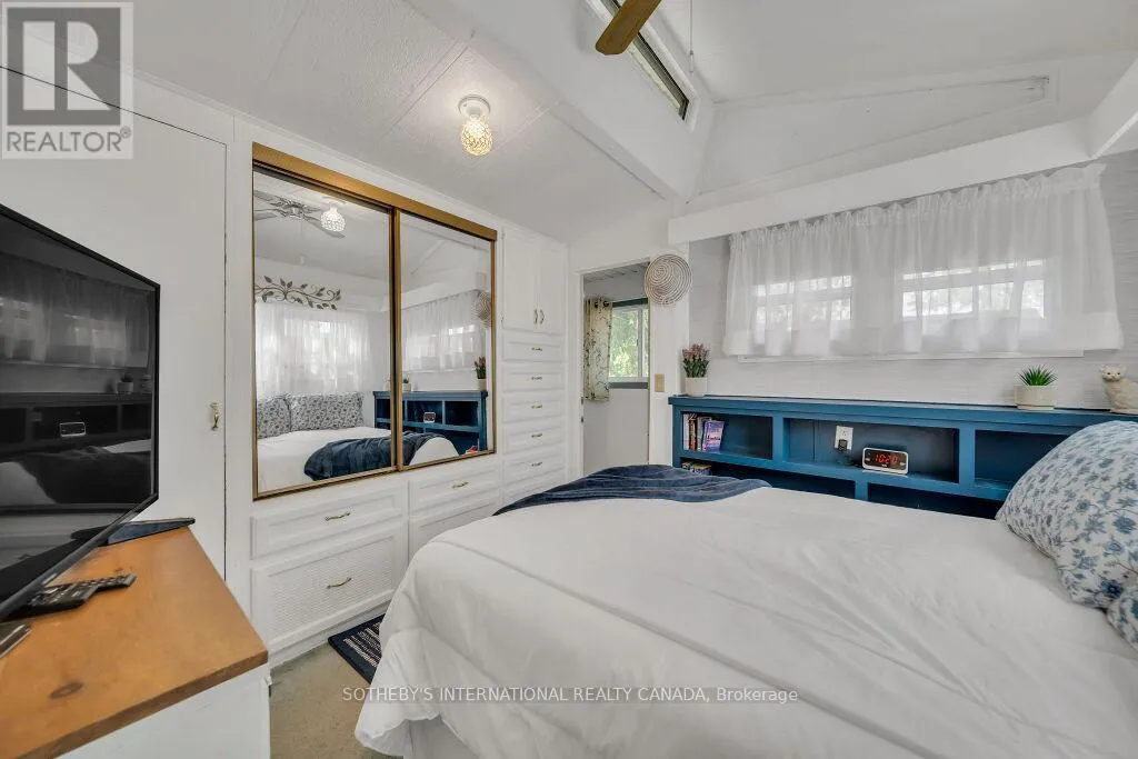 9 - 580 BEAVER CREEK ROAD