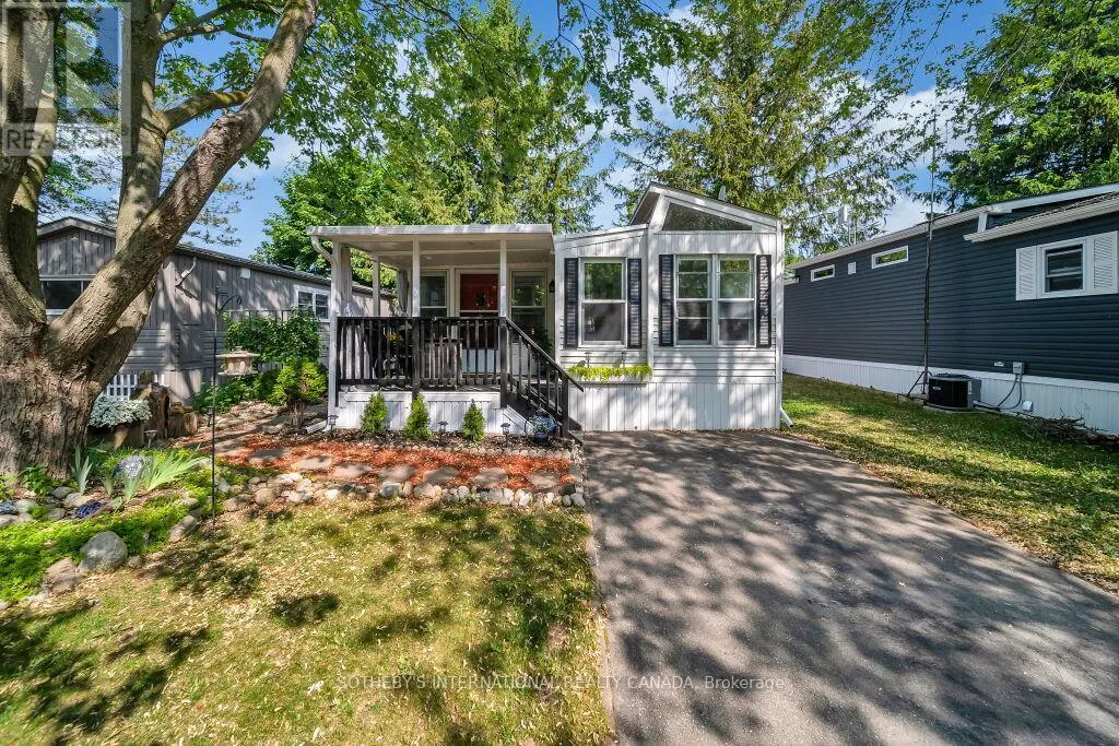 9 - 580 BEAVER CREEK ROAD
