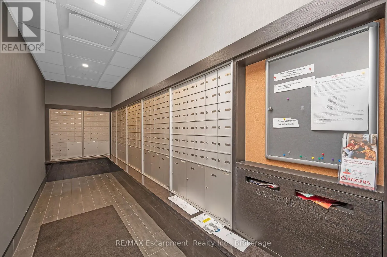 514 - 470 DUNDAS STREET E, #514