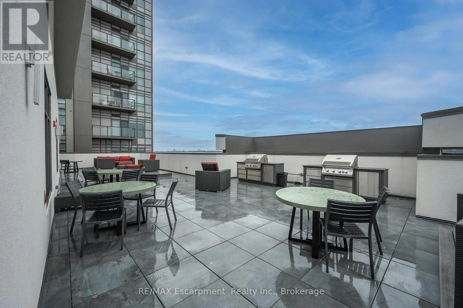 514 - 470 DUNDAS STREET E, #514