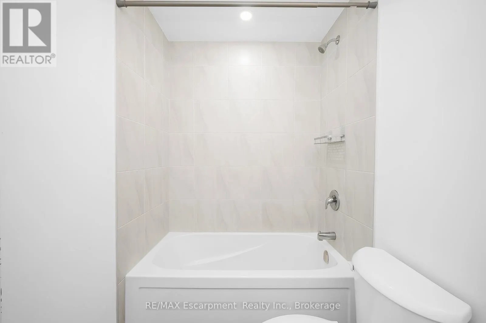 514 - 470 DUNDAS STREET E, #514