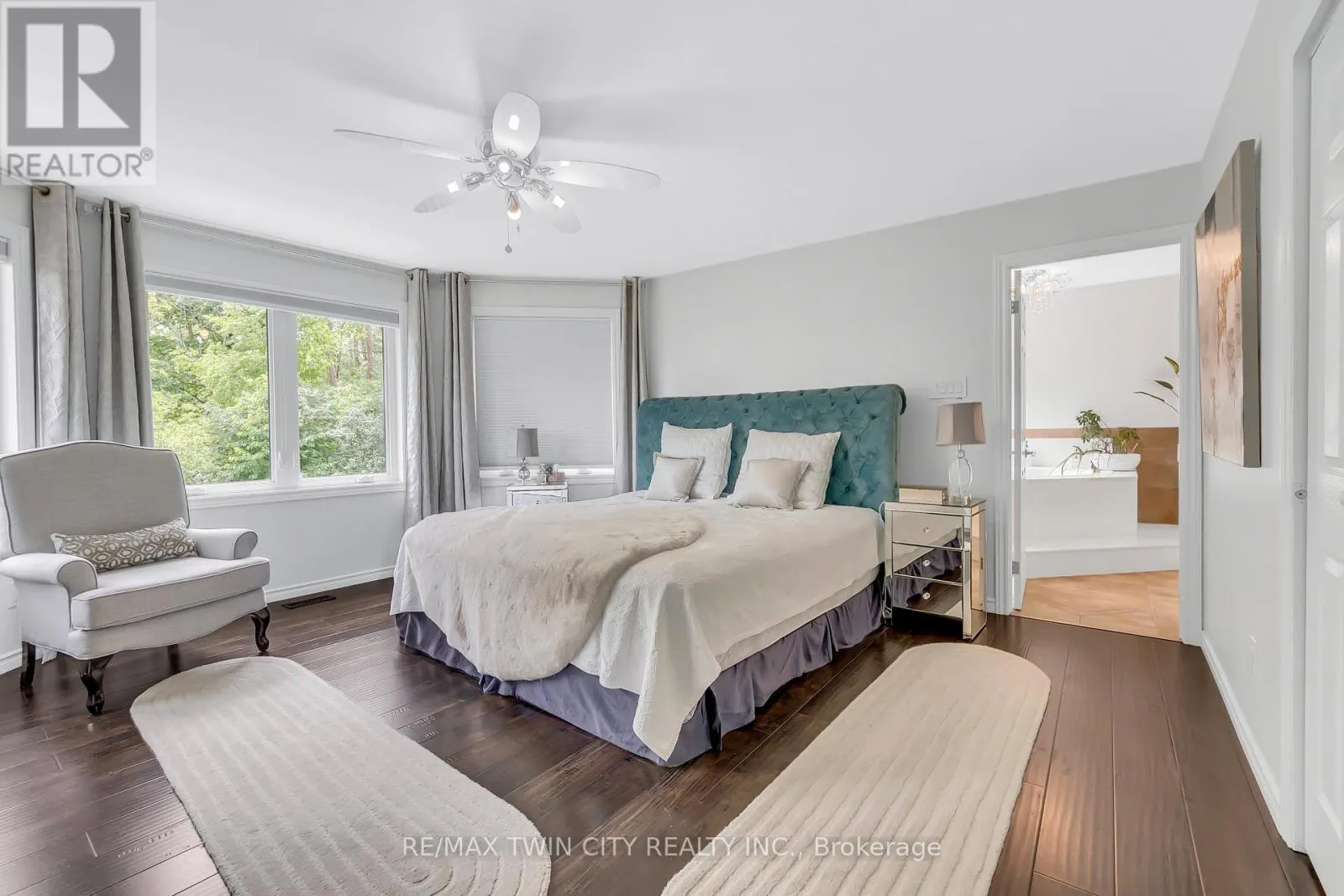 107 CHANDOS DRIVE
