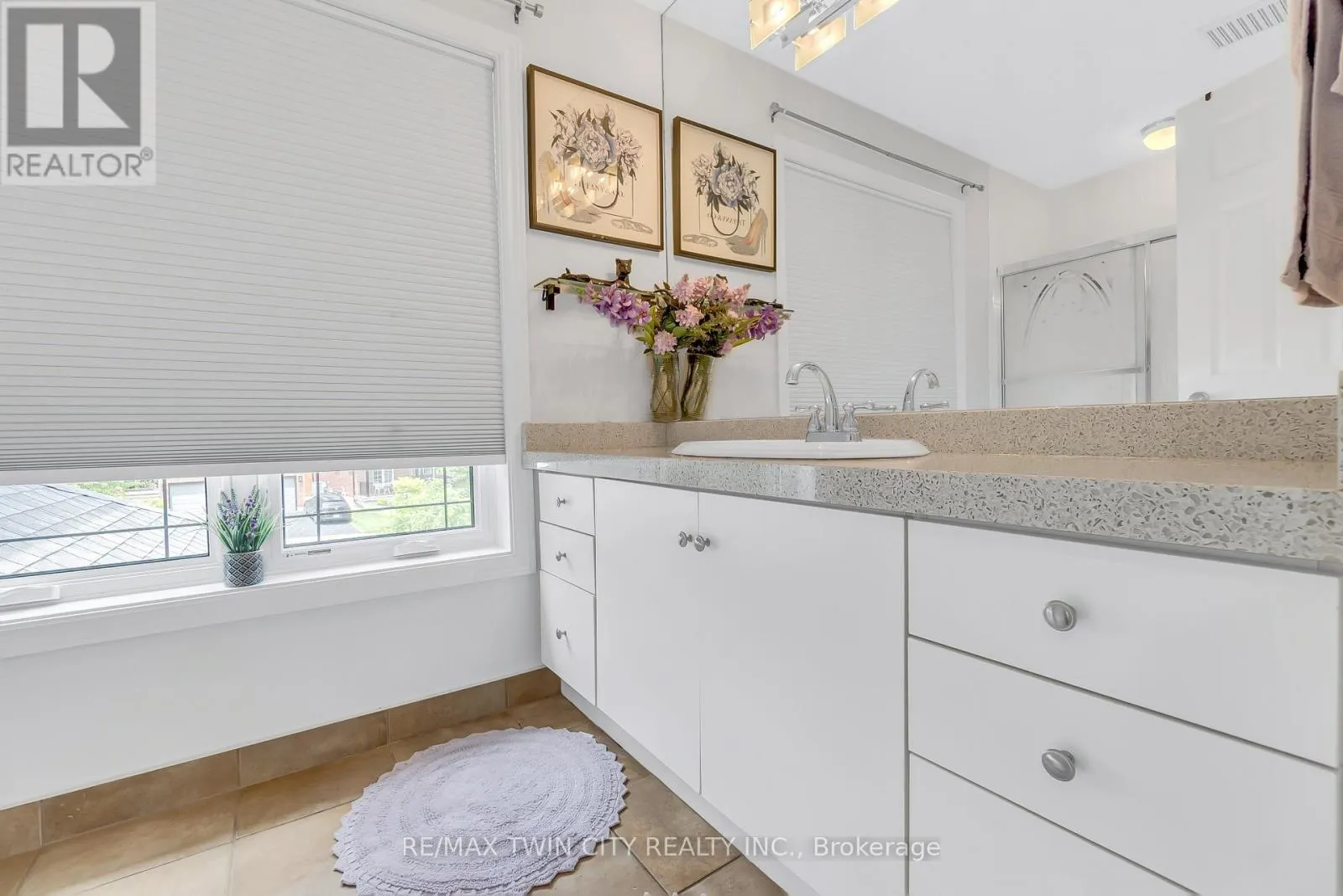 107 CHANDOS DRIVE