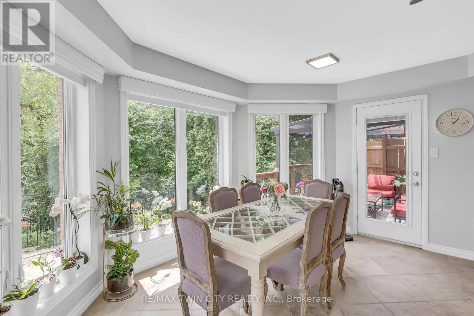 107 CHANDOS DRIVE