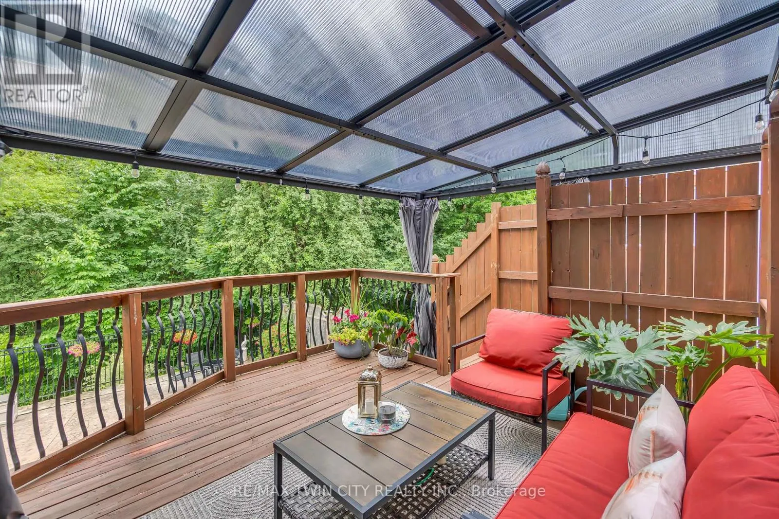 107 CHANDOS DRIVE