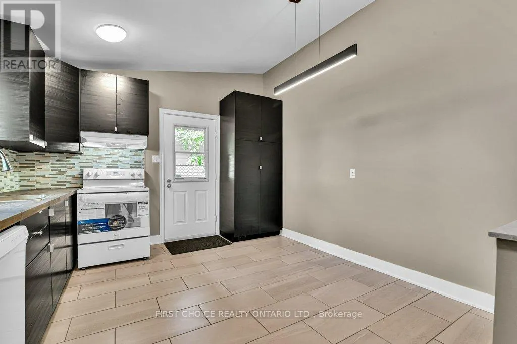3085 ANALDEA DRIVE