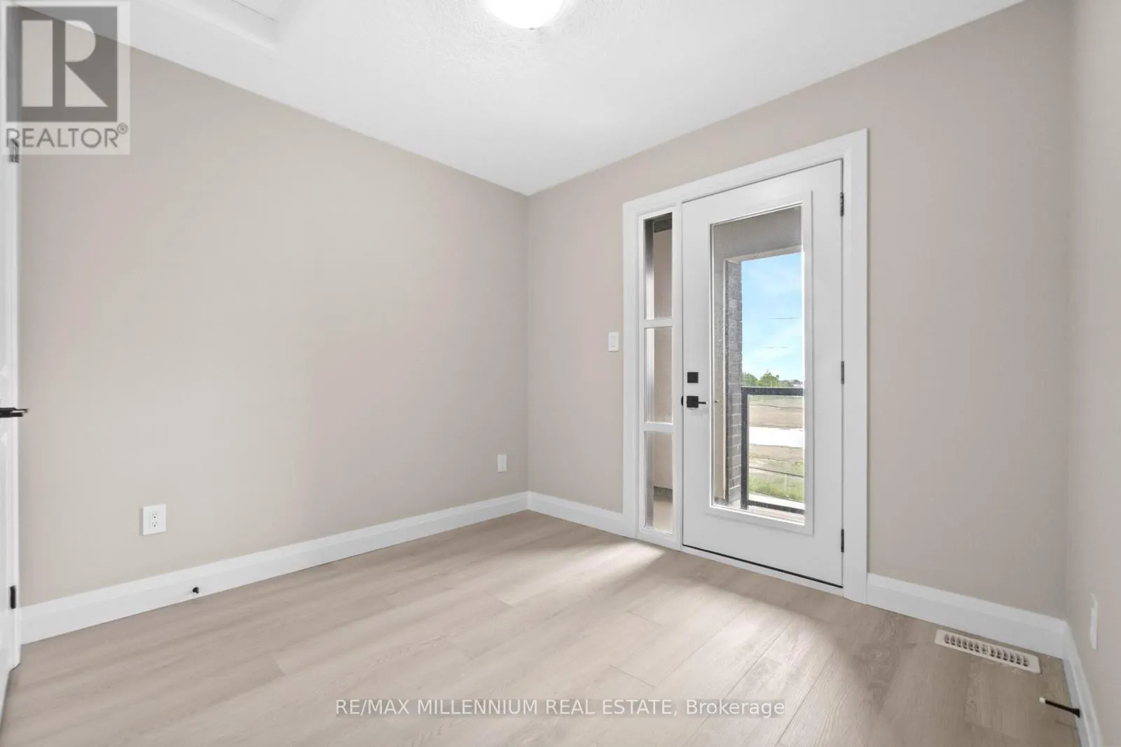 21 WARREN TRAIL