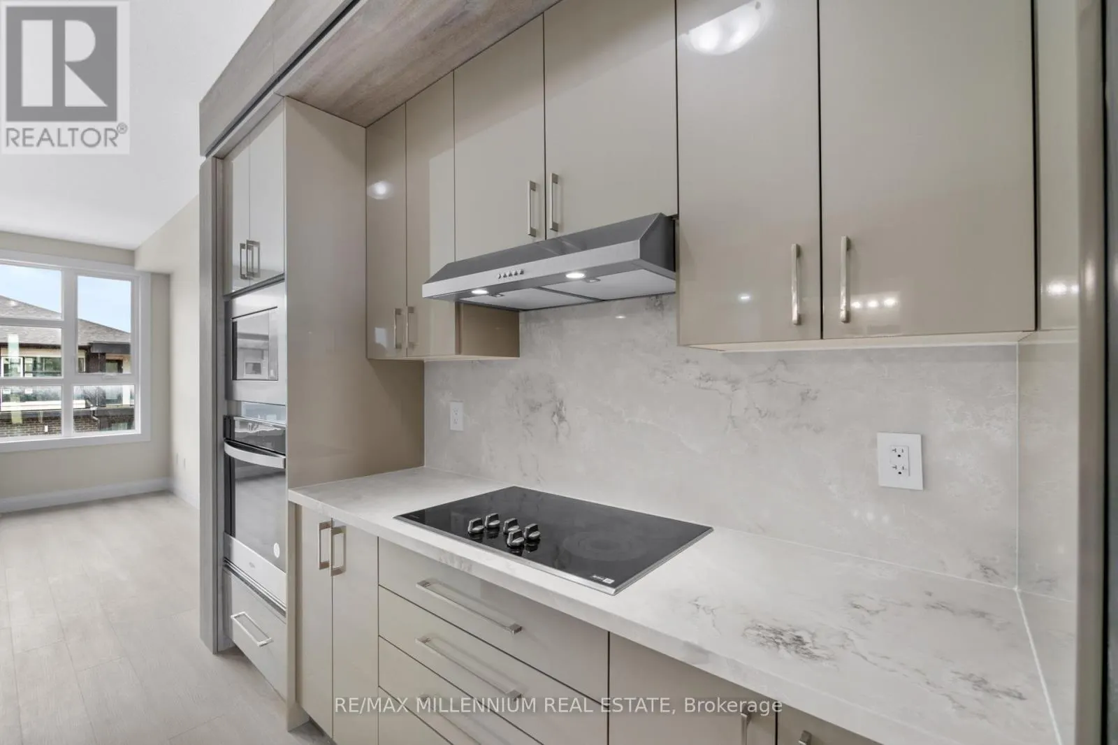 21 WARREN TRAIL