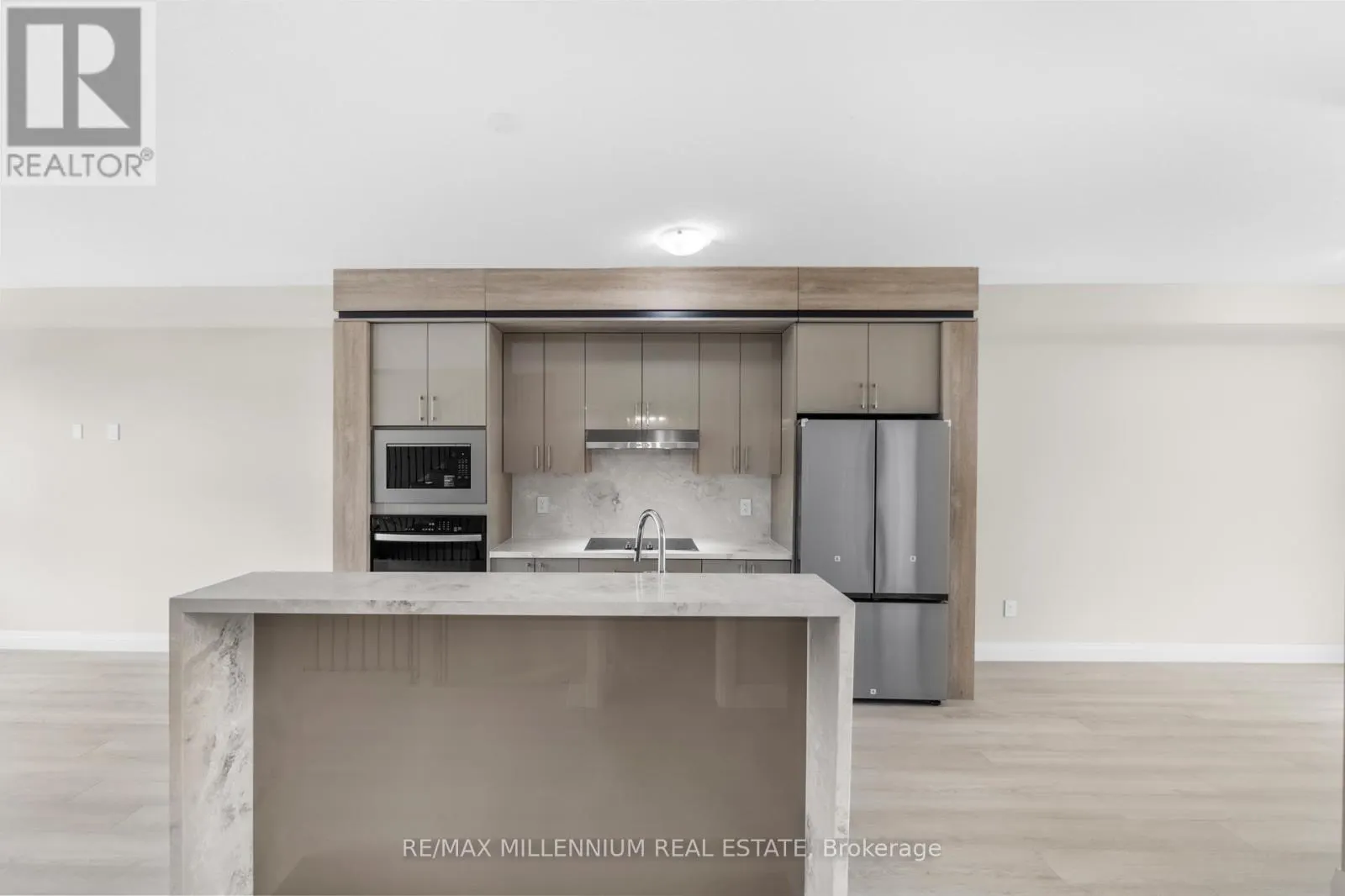 21 WARREN TRAIL