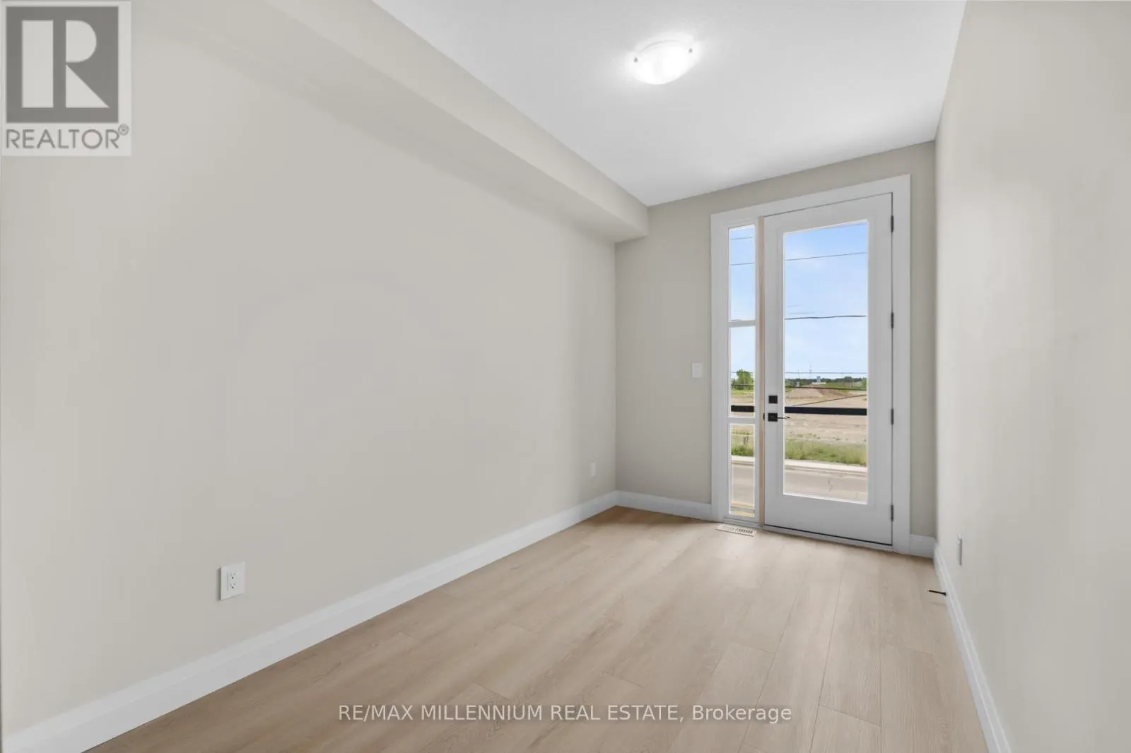 21 WARREN TRAIL