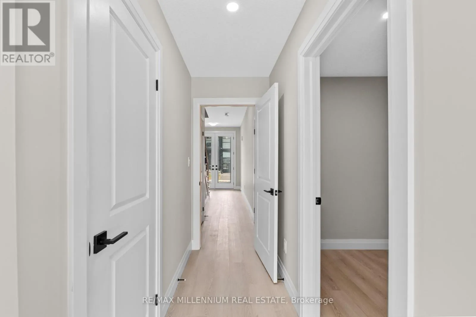 21 WARREN TRAIL
