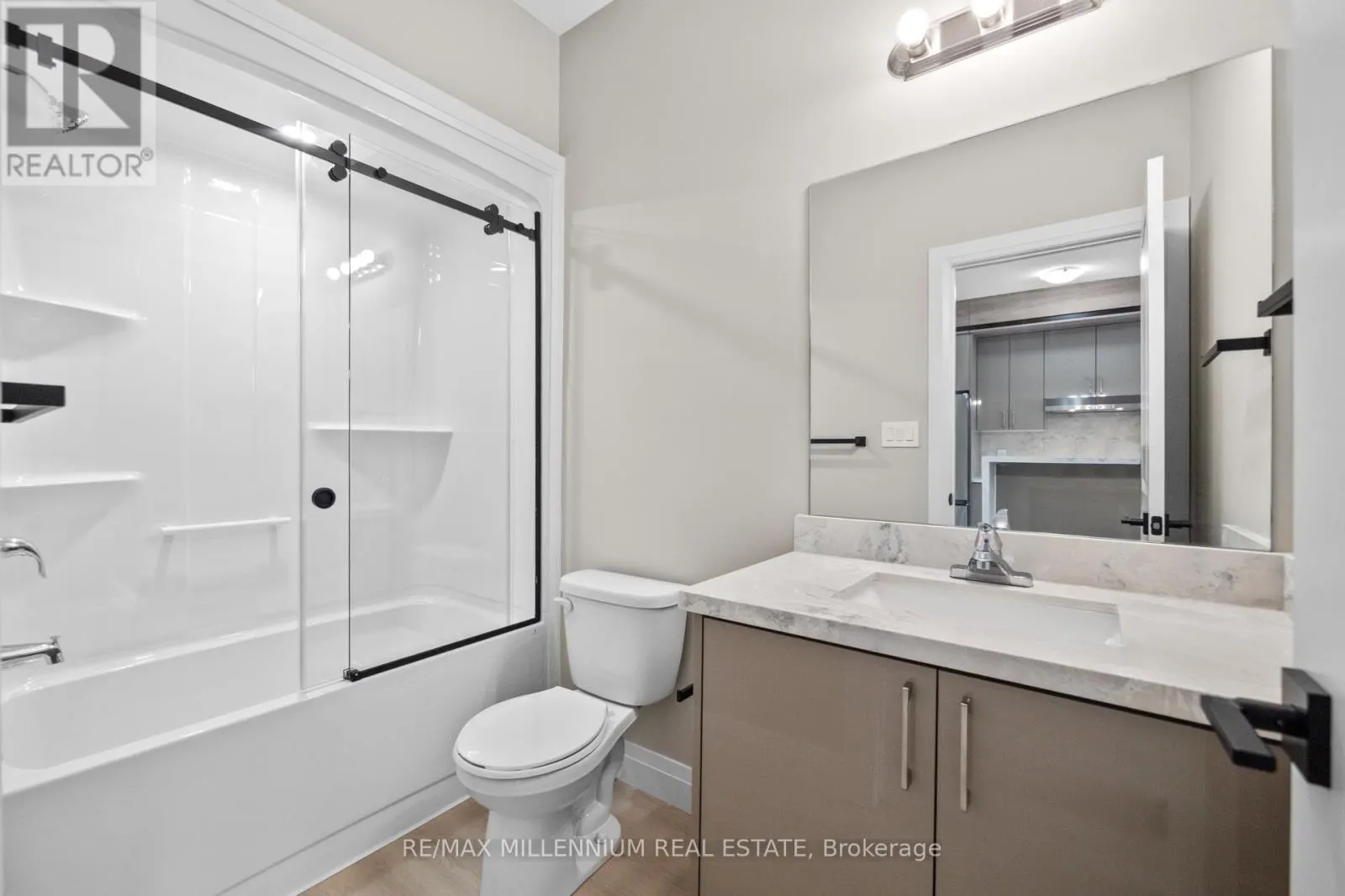 21 WARREN TRAIL