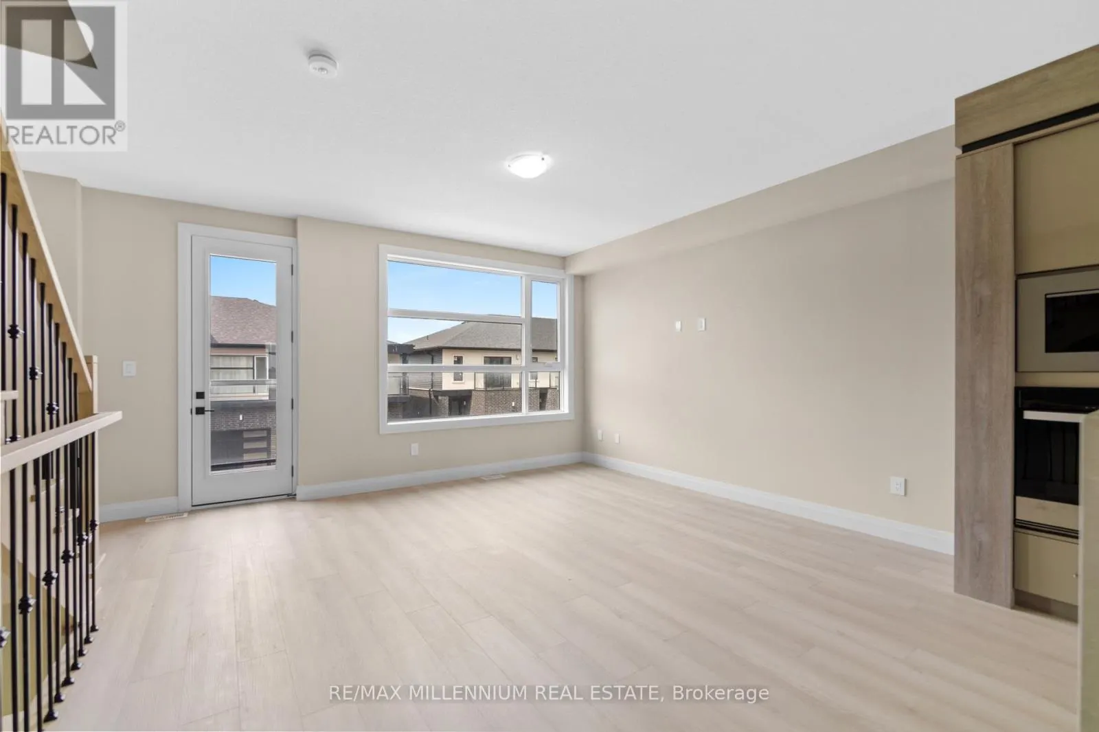 21 WARREN TRAIL