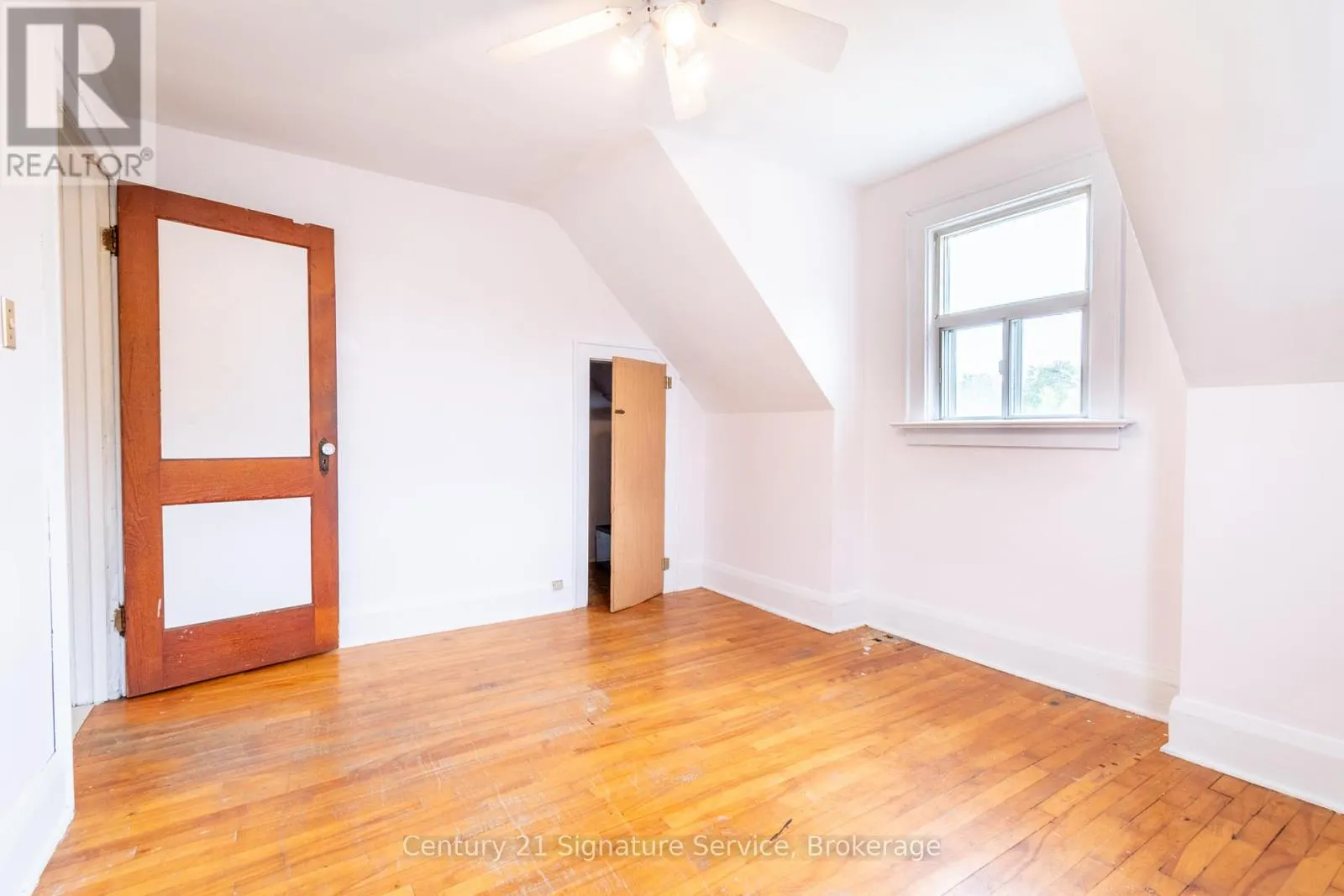 109 SANTONE AVENUE