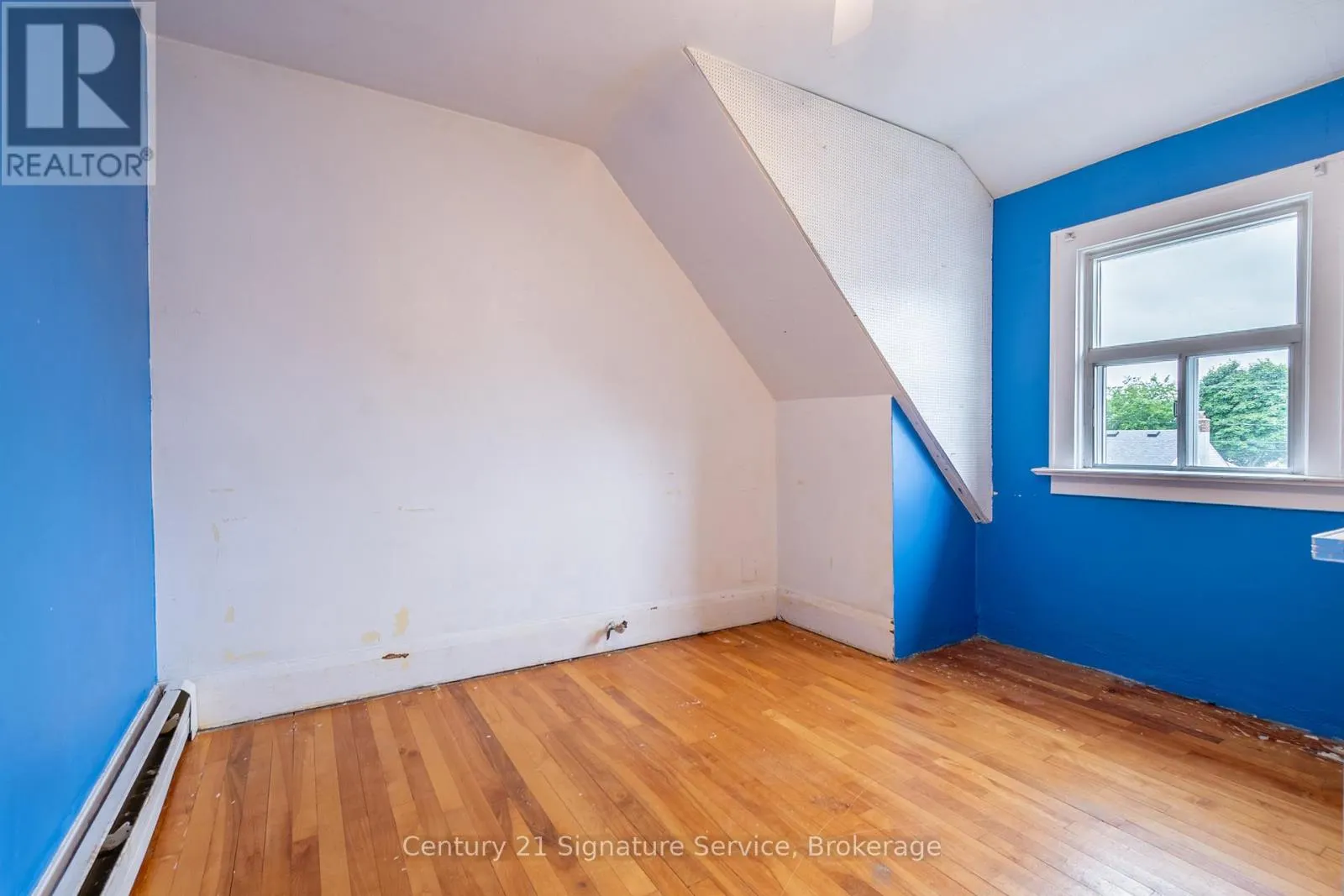 109 SANTONE AVENUE